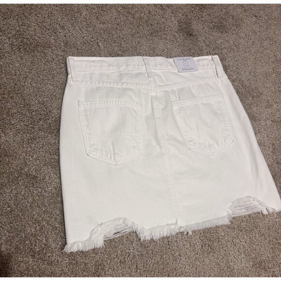 Just Black Denim White Raw Edge Hem Denim Mini Skirt Made In The USA Size MP - Picture 3 of 7
